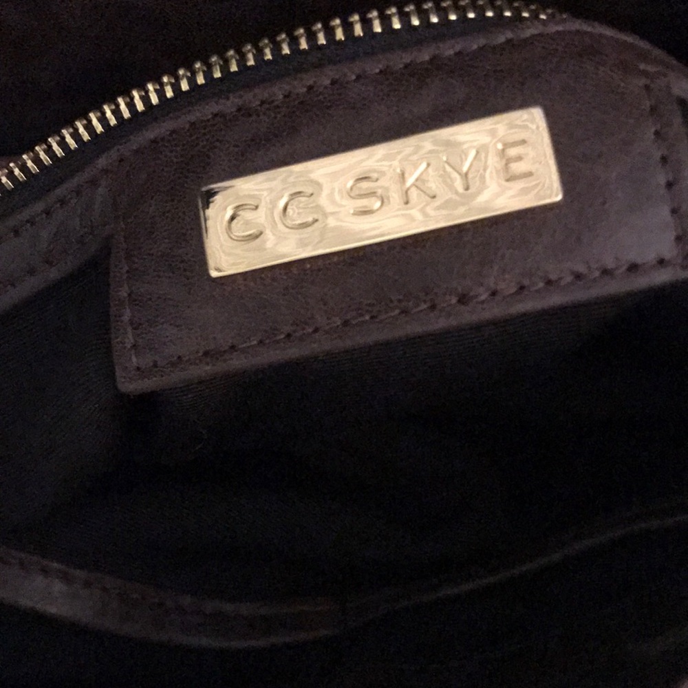 CC Skye Onie messenger bag. Price Firm - Picture 6 of 13